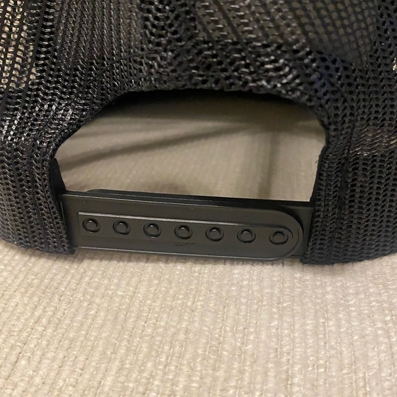 Black San Luis Potosi Trucker Hat Yupoong - Picture 9 of 11